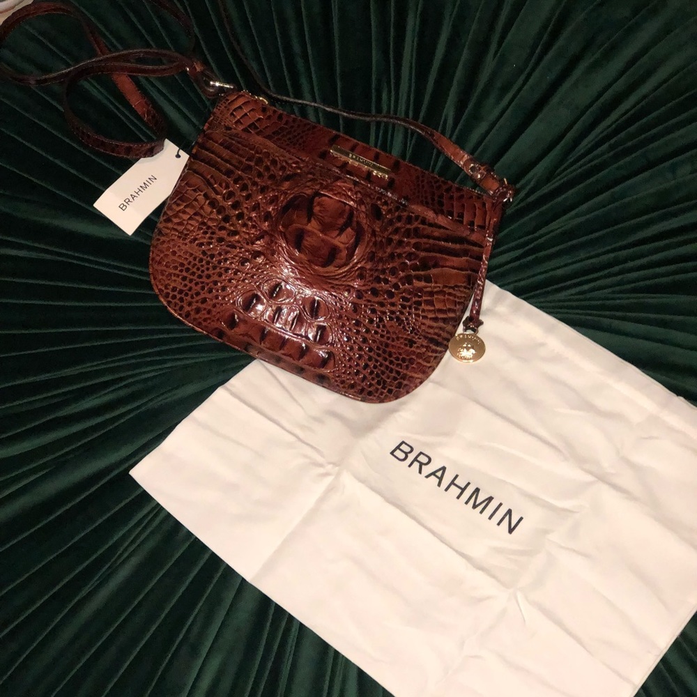 NWT Brahmin Melbourne Tara Leather Crossbody Bag